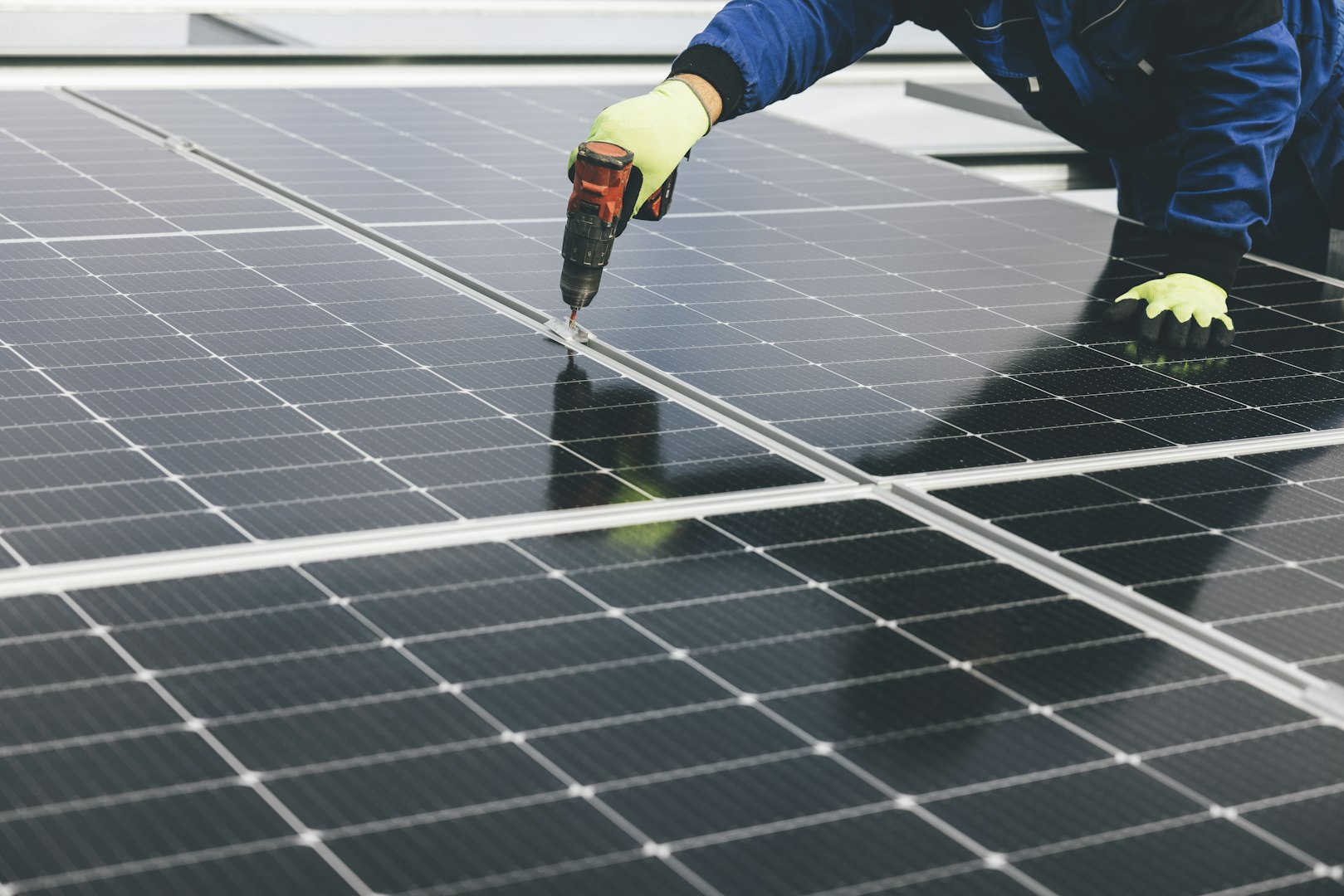 solar power system contractors